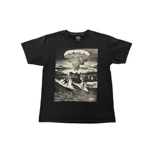 Quiksilver Graphic Tee Mens Black Excellent Surfing Nuclear Explosion Y2K Skate
